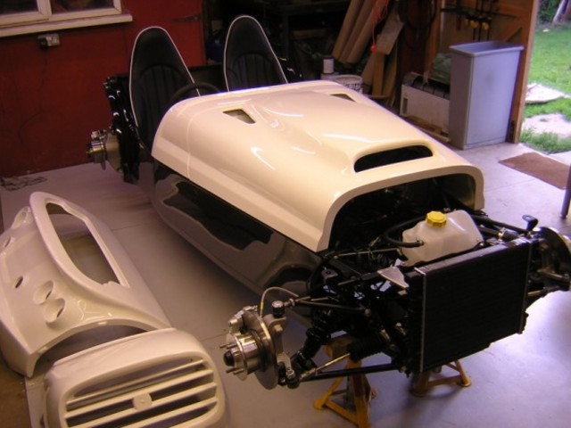 Rescued attachment FW Rear end awaiting fitment (600 x 450).jpg
